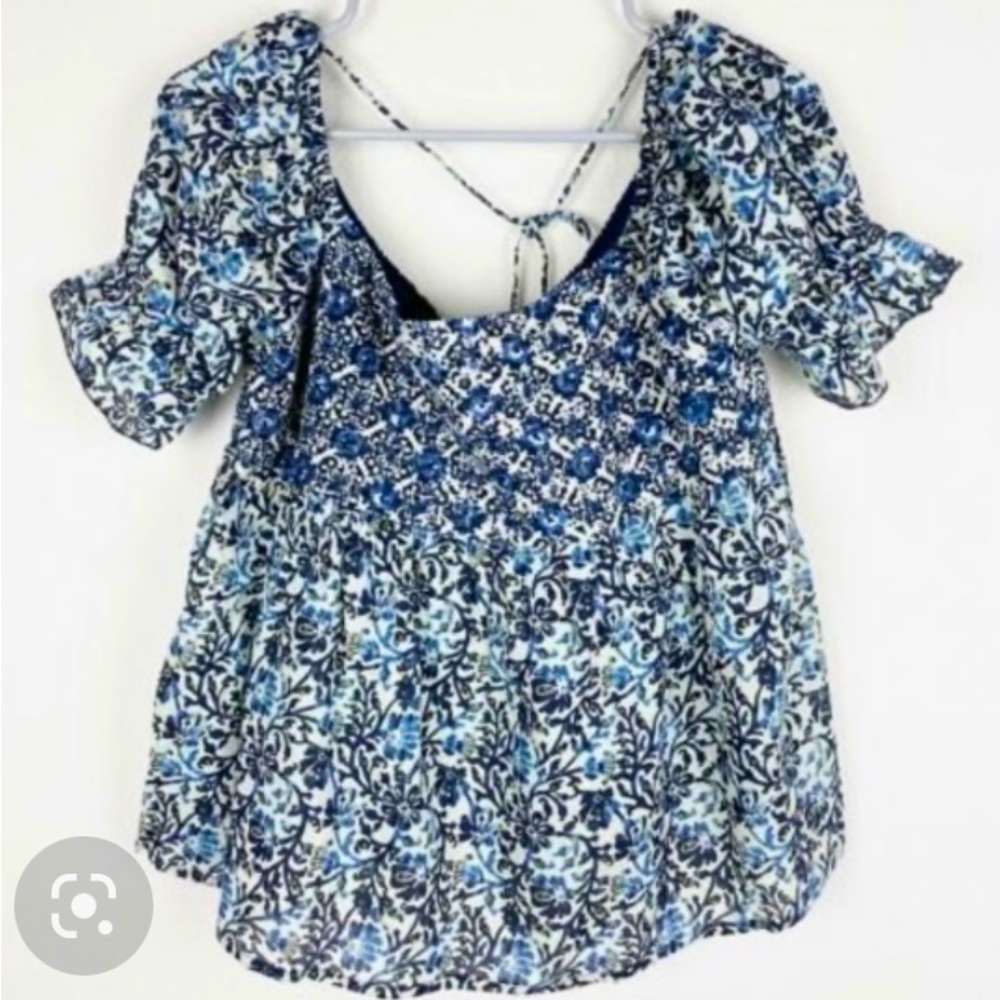 WOMENS BLUE FLORAL PEASANT TOP